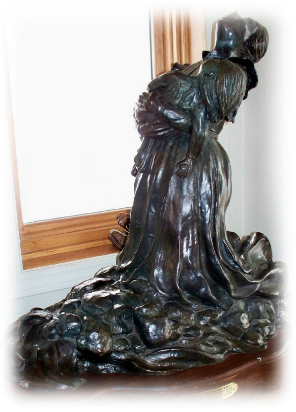 Bronze sculpture of